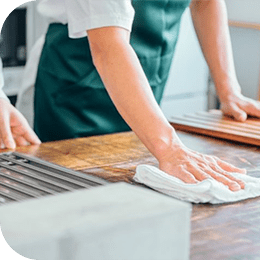 【キッチンの黒カビ対策】カビが生えないようにする予防方法は？