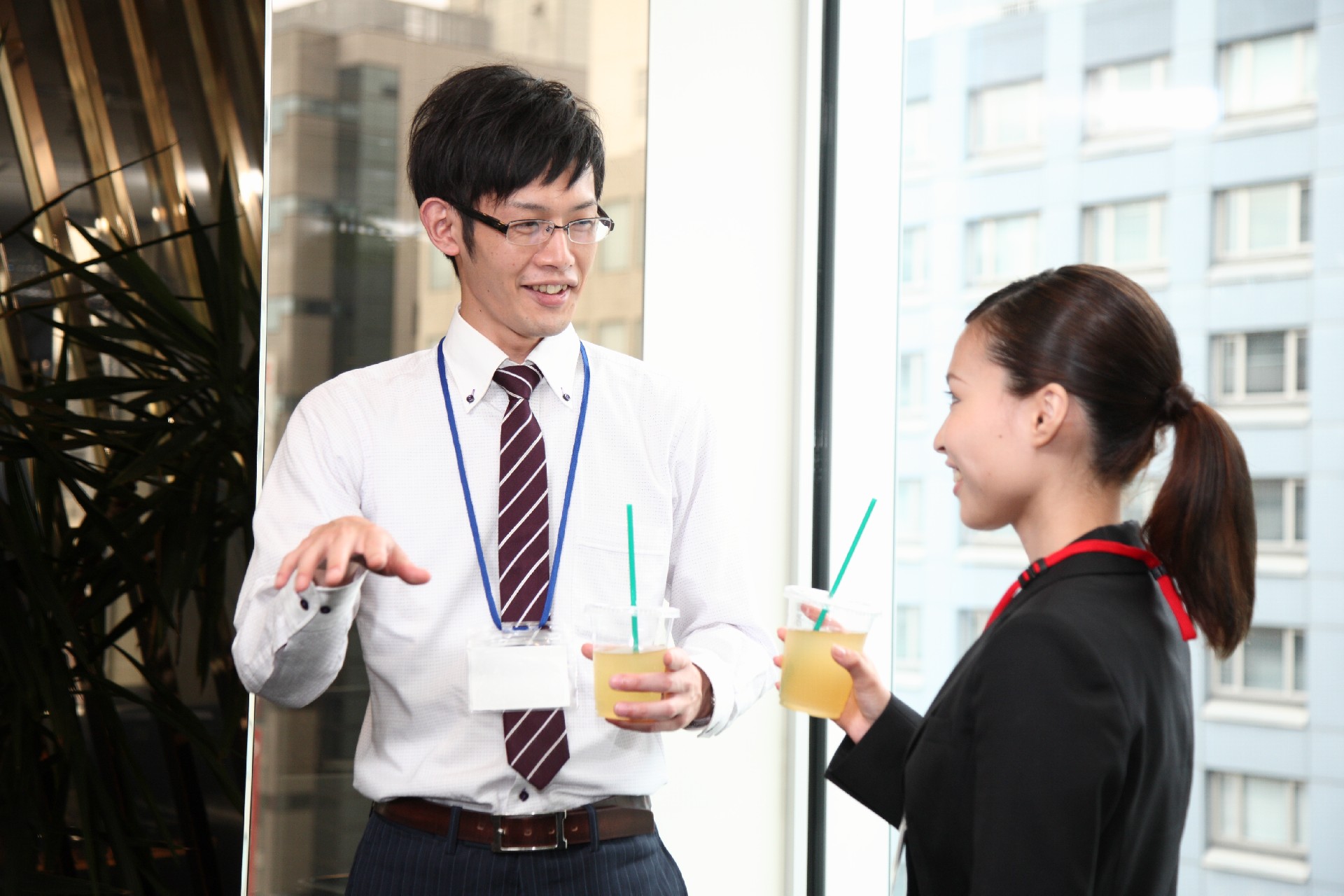 会話が続かない人の悩みを解消する！口下手が一変する