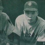 日本の野球界で初めてのスポンサーマークを付けた広島カープ。そのマークは「フマキラー」