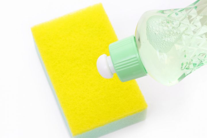 身近だけど実はこんなに使える 中性洗剤 のメカニズムと掃除で使う方法 For Your Life