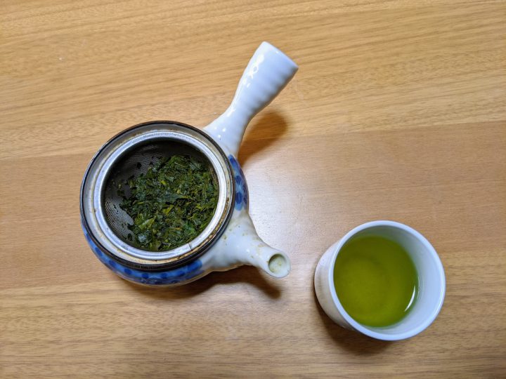 緑茶の出がらしで消臭する