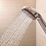 【シャワーヘッドの掃除方法】重曹・クエン酸やお酢での洗い方を紹介