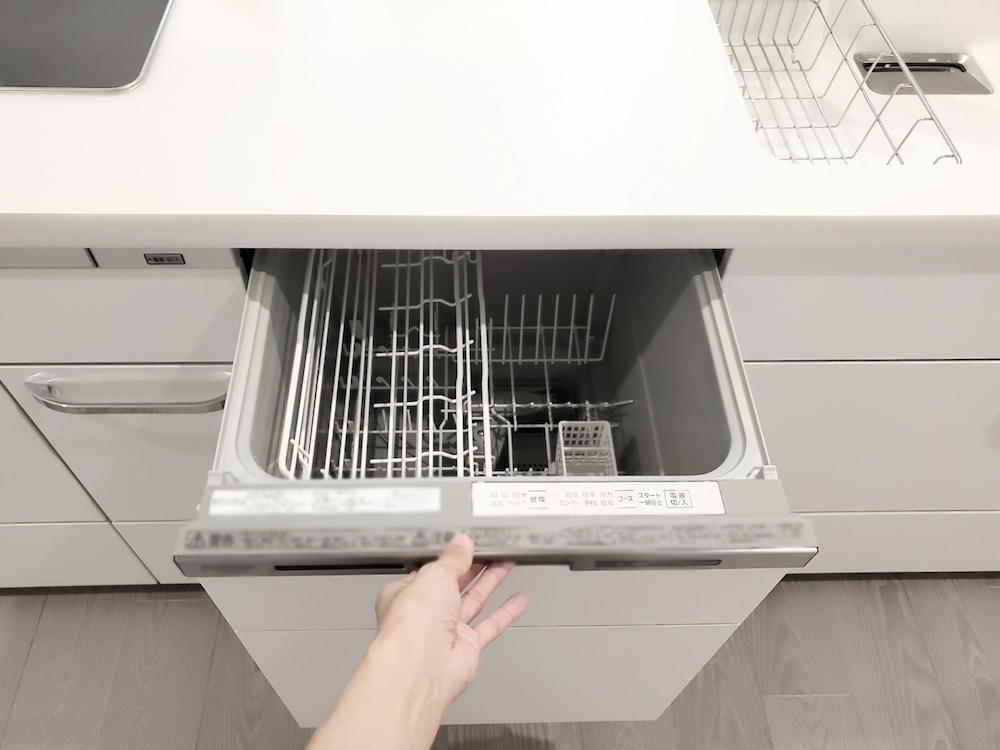 食洗機の上手な使い方を解説。食洗機で食器を洗うメリットは？ - For 