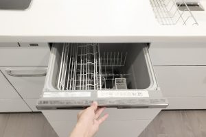 食洗機の上手な使い方を解説。食洗機で食器を洗うメリットは？