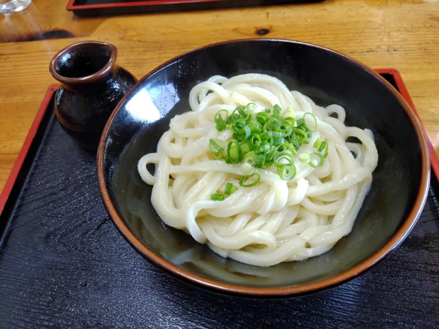 香川ってどんなところ？香川県の文化・食べ物・お祭り・都名の由来などを紹介！